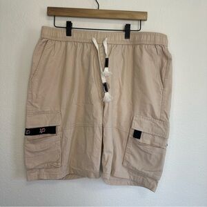 Men’s Tan Cargo Shorts – Size 6XL